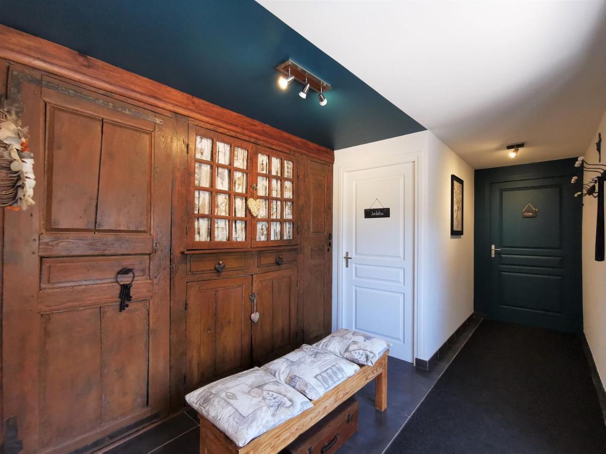 Le Clos Des Pierres Rouges Saint Privat d'Allier Bagian luar foto